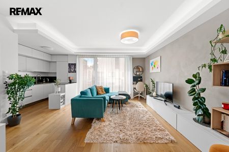 Pronájem bytu 3+kk v osobním vlastnictví 71 m², Praha 9 - Hrdlořezy - Photo 3