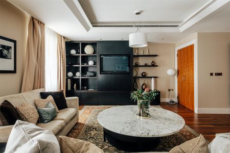 3 bed apartment to rent in Lancelot Place, Knightsbridge, SW7 - Photo 4