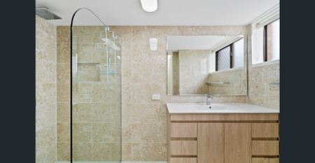 FULLY RENOVATED GROUND FLOOR TWO BEDROOM UNIT - Photo 3