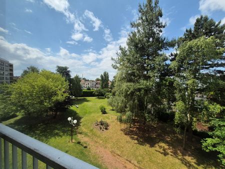Location Appartement 2 pièces 50m² RONCHIN 59790 - Photo 5