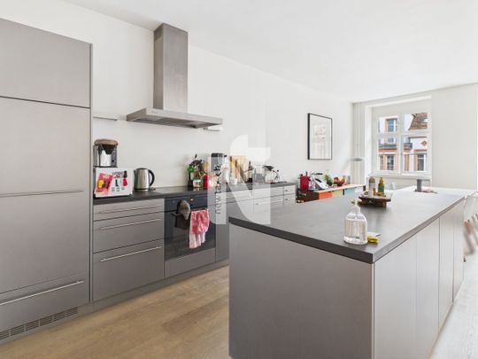 Moderne und lichtdurchflutete 3.5-Zimmer-Wohnung in zentraler Lage beim Spalentor - Foto 1