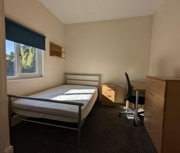 5 Bed Semi-Detached House, Beeston Road, NG7 - Photo 5