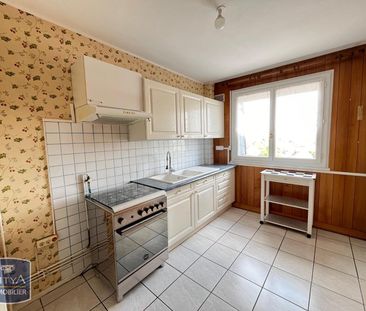 Location Appartement 5 pièces 102m² BOURGES 18000 - Photo 5