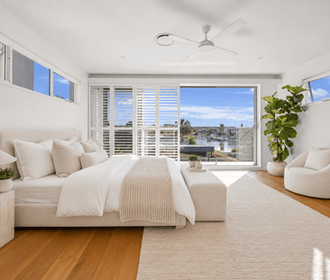A multi-level hideaway with soul, sophistication and skyline views - Photo 3