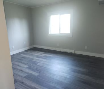 For Lease - 8800 Willoughby Drive Unit# 202, Niagara Falls, Ontario - Photo 1