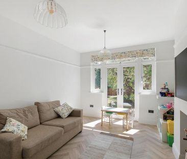 5 bedroom detached house to rent - Photo 2