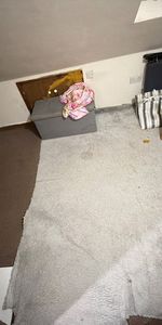 Room in a Shared Flat, Save King, IG3 - Photo 3