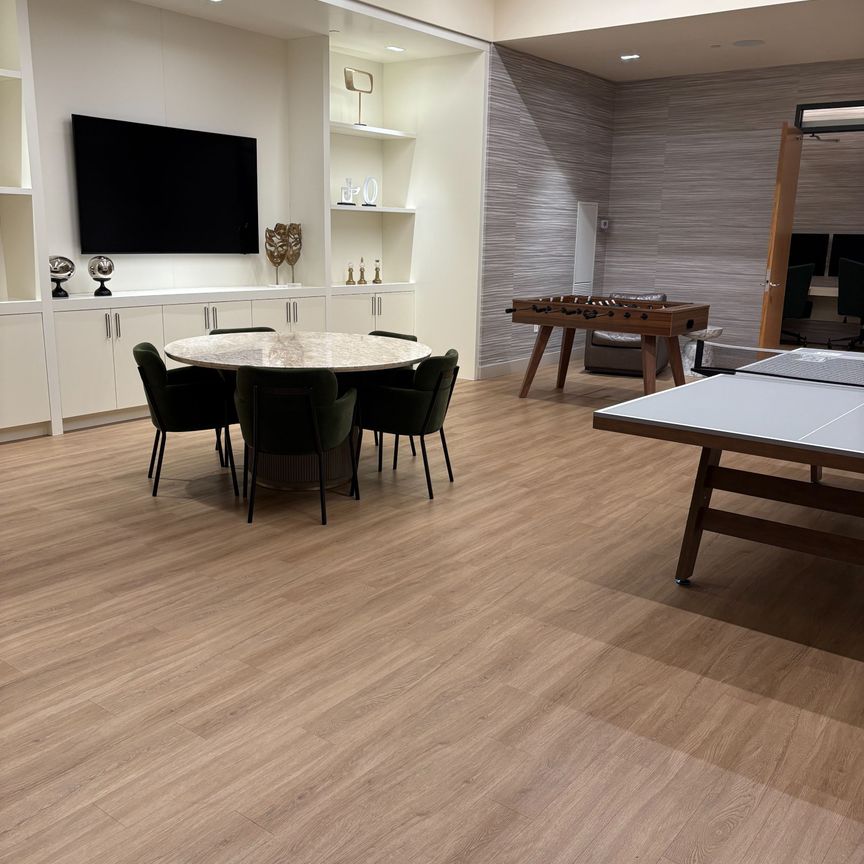 For Lease - 8960 Jane Street Unit# 1104, Vaughan, Ontario - Photo 1