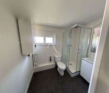 Location Appartement 1 pièce 31m² - Photo 3