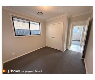 Modern Family Living in a Sought-After Austral Location - Photo 3