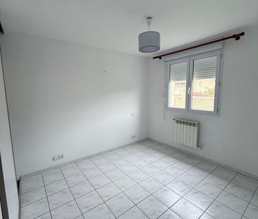 Location Maison 4 pièces 92m² FABREGUES 34690 - Photo 3