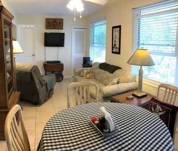 West Melbourne - Photo 2