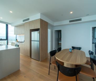 Two Bedroom Luxury Oceanview Apartment - Photo 1