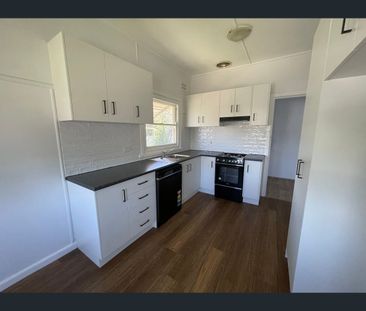 1 Riverview Street, Tamworth, NSW 2340 - Photo 6