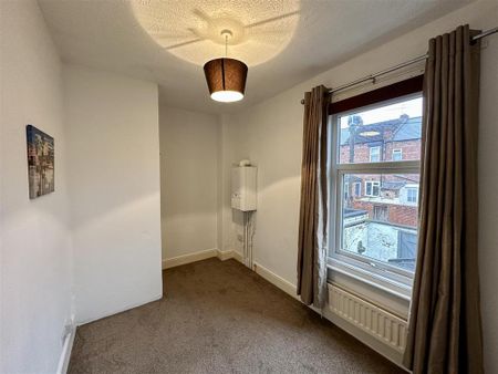 2 bedroom terraced house to rent - Photo 3