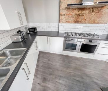 3 bedroom house share to rent - Photo 5