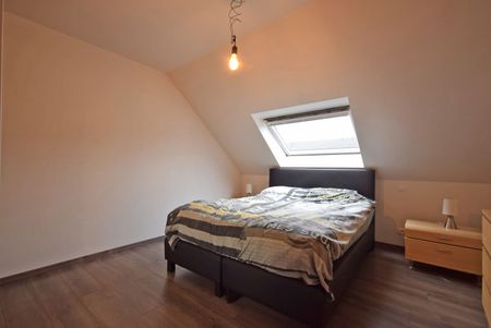 Ruime gezinswoning met drie slaapkamers en tuin - Photo 5