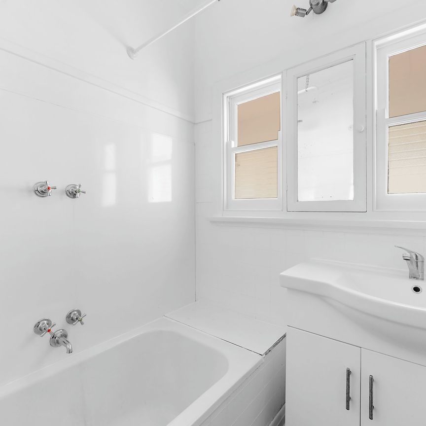 7 Dorcas Street, Newcomb - Photo 1