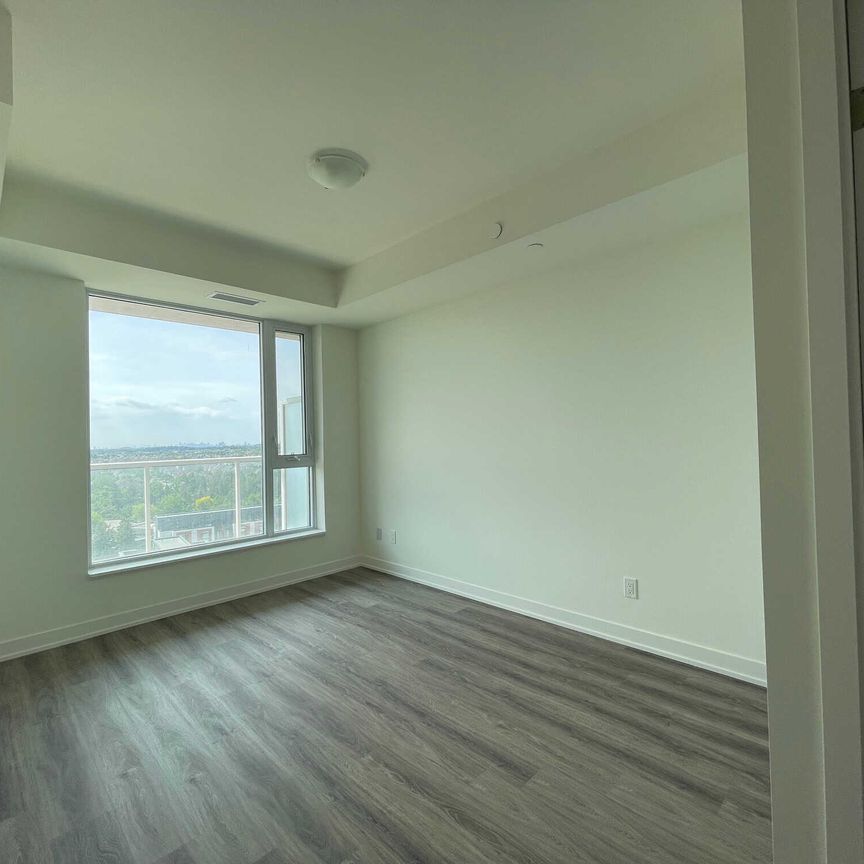 NEXT2 AT ELGIN EAST: BAYVIEW & ELGIN MILLS (2 DAVID EYER RD) AD#101130 - Photo 1