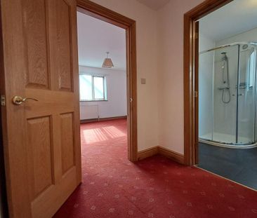 4 bedroom terraced house to rent - Photo 5