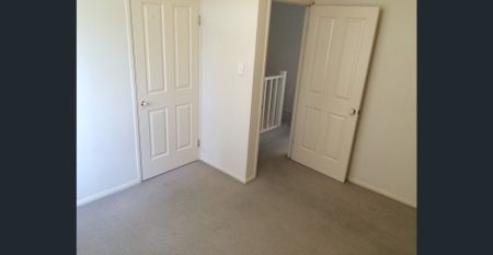 MORNINGSIDE MAGIC WITH 3 BEDROOMS & 2 AC's - Photo 4