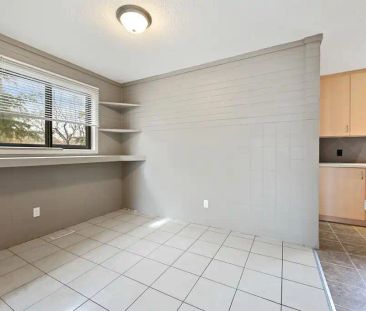 352 Whitefield Drive NE — Main - Photo 1