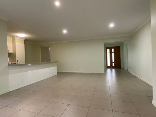 4 Bedrooms home on Corner Block in Great Pimpama Location! - Photo 1