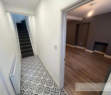 3 bedroom terraced house to rent - Photo 4