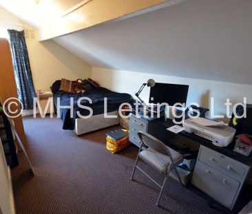 5 Bedroom Mid Terraced House for rent in Harold Avenue - Photo 6