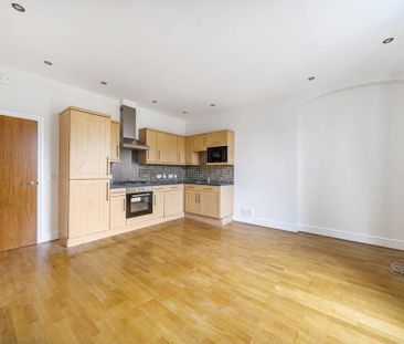 1 bedroom property to rent - Photo 4