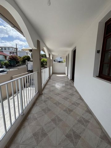 T3 1er étage rénové avec terrasse à Fond Lada - Fort de France - Photo 2