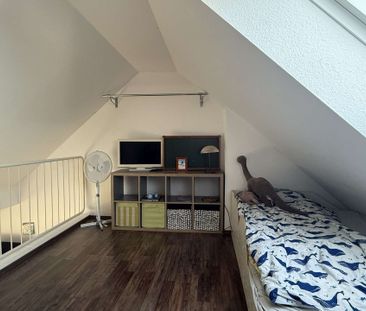 VIERSEN - SCHÖNE SINGLEWOHNUNG MIT GALERIE - EINBAUKÜCHE - ANSPRECH... - Foto 1