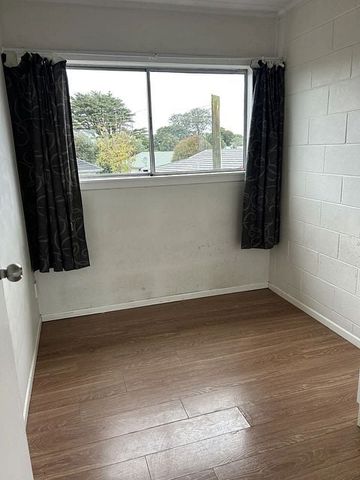 Charming 2BR Unit in Mt Wellington - Photo 5