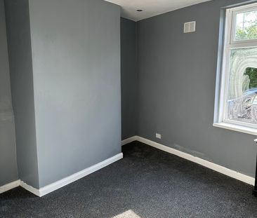 2 Bed End Terrace, Ebsworth Street, M40 - Photo 5