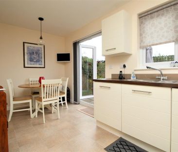 4 bedroom detached house to rent - Photo 5