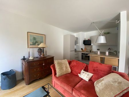 Apartment - Photo 2