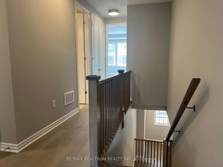 Condo Townhouse For Lease | W9250716 - Photo 5
