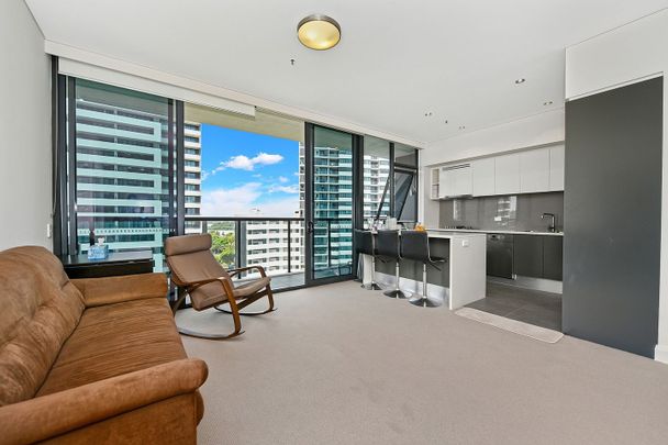 701/63 Shoreline Drive, Rhodes - Photo 1