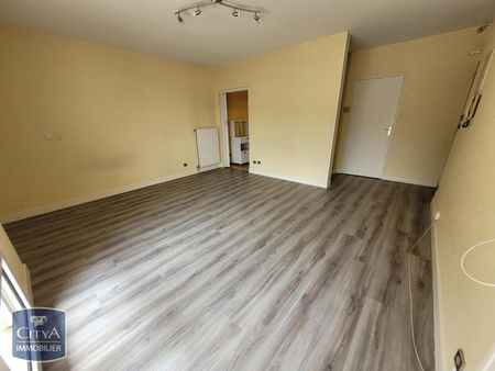Location Appartement 1 pièce 32m² BLOIS 41000 - Photo 2