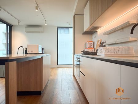 West Melbourne - Photo 4