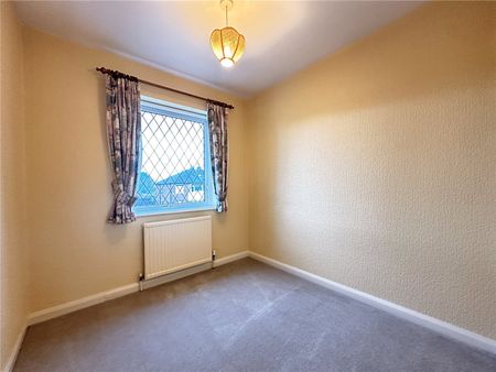 52, Knightsway, Leeds, West Yorkshire, LS15 7BW - Photo 4