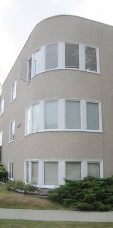 ART DECO - WOOD FLOORS - Laundry - CHARACTER - Dishwasher - TOP FLOOR - Photo 1