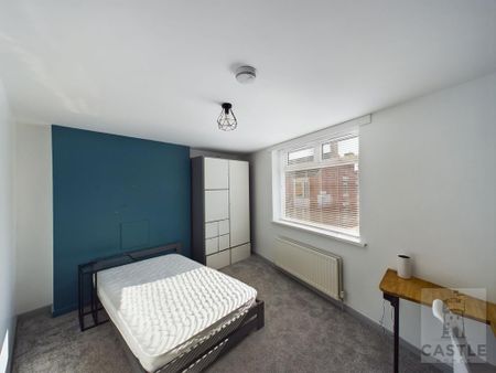 6 bedroom house of multiple occupation to rent - Photo 2