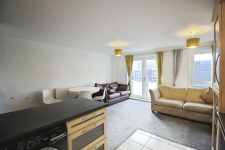 2 bedroom apartment to rent - Photo 5