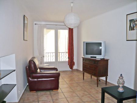 CARNOULES : appartement de 4 pièces (70 m²) à louer - Photo 4