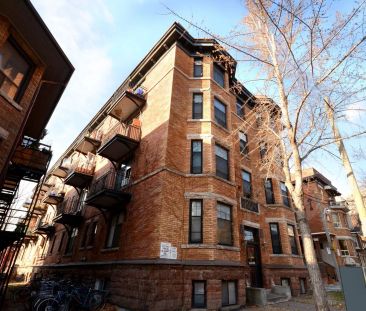 160 Huron Street — 1 Bedroom - unit 103 - Photo 1