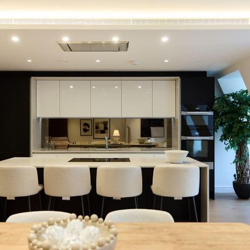 Bayswater Road - Photo 1