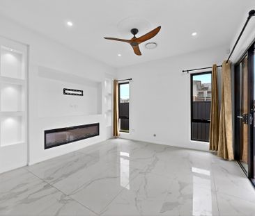 419 Tenth Avenue, Austral NSW 2179 - House For Rent | Domain - Photo 1