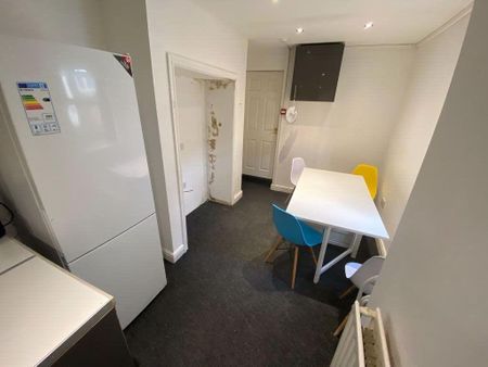 5 bedroom house to rent - Photo 5