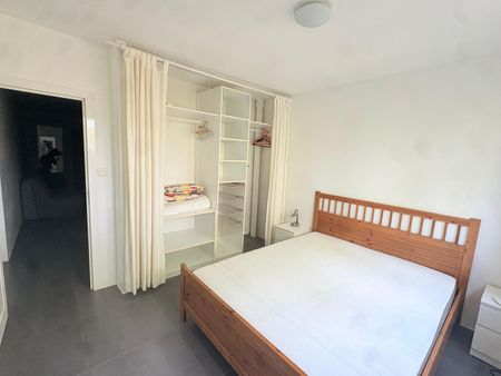 Location Appartement 2 pièces 47m² AIX EN PROVENCE 13100 - Photo 4